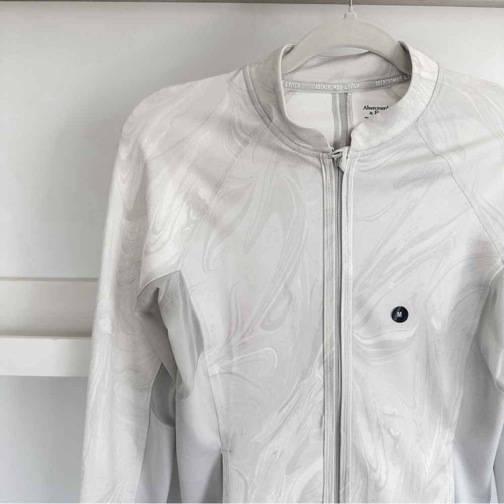 Abercrombie & Fitch White Marble-Print Zip Jacket